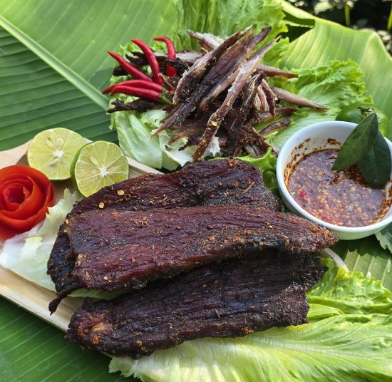 Thịt lợn sấy Khói Mộc